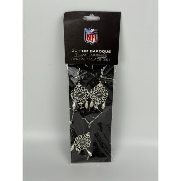 NFL Womens Baroque Team Earring & Necklace Set Philadelphia Eagles Silver One Sz - Picture 1 of 5